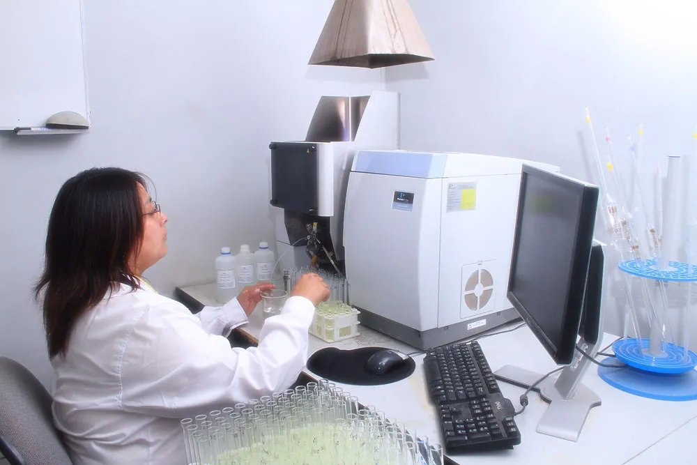 Equipamiento Geolaquim